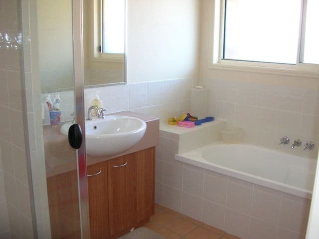 20  Clayton Court, CRESTMEAD QLD 4132, Crestmead - Thumbnail 4