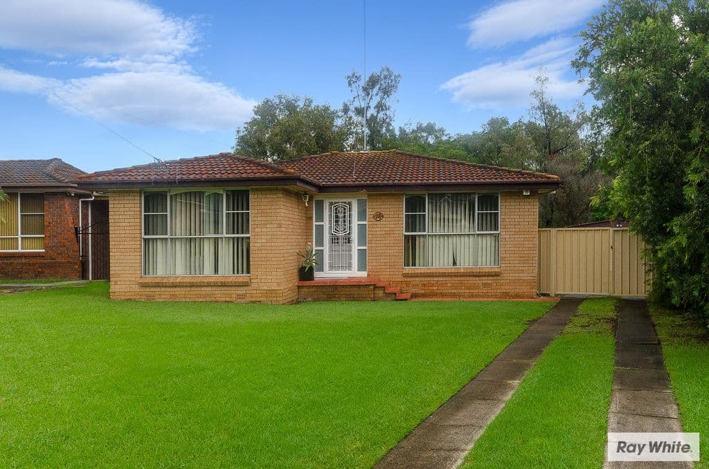 28 St James Crescent, DAPTO NSW 2530, Dapto - Image 1