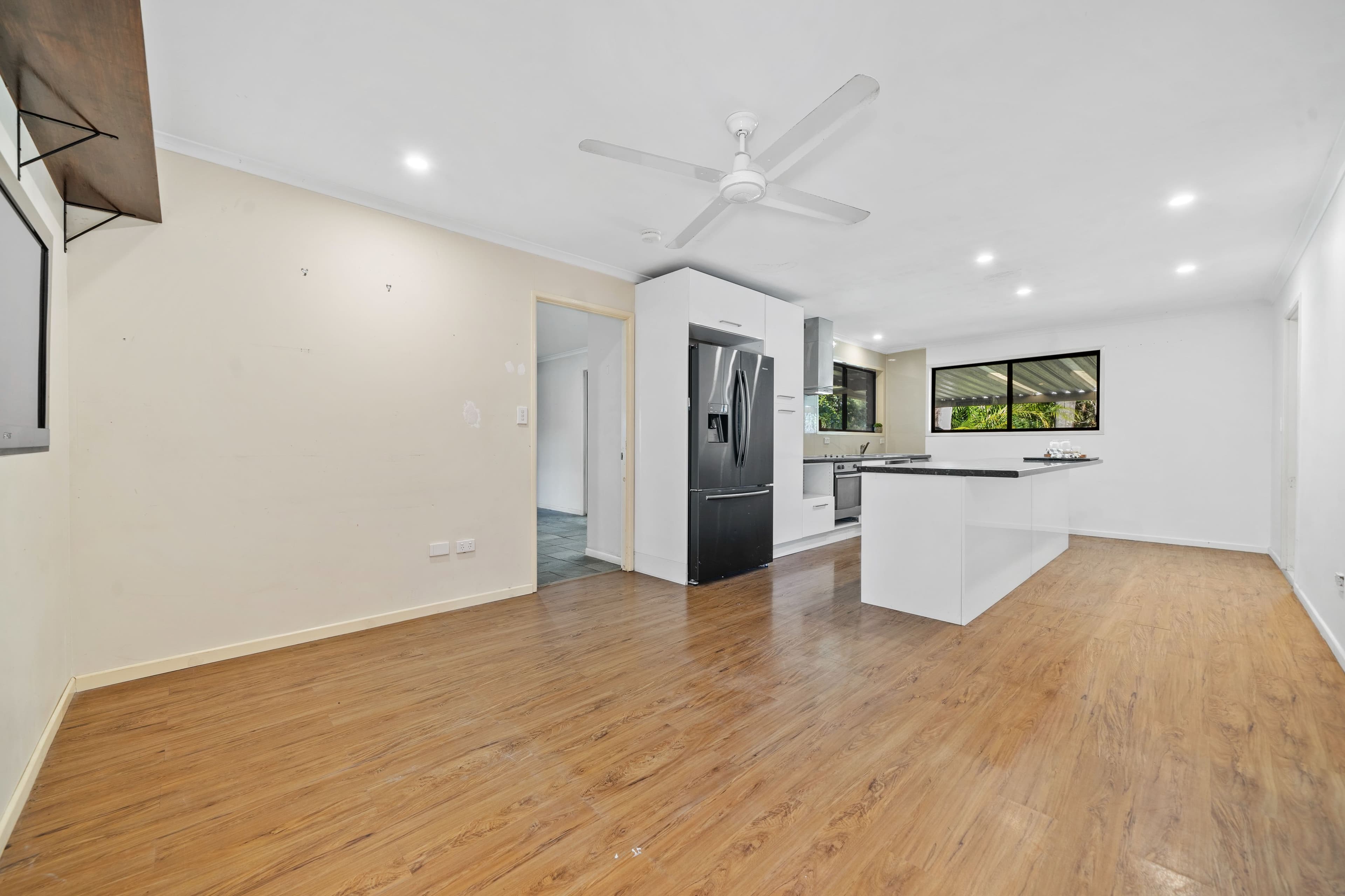 15 Ivanhoe Drive, Bethania QLD 4205, Bethania - Thumbnail 3