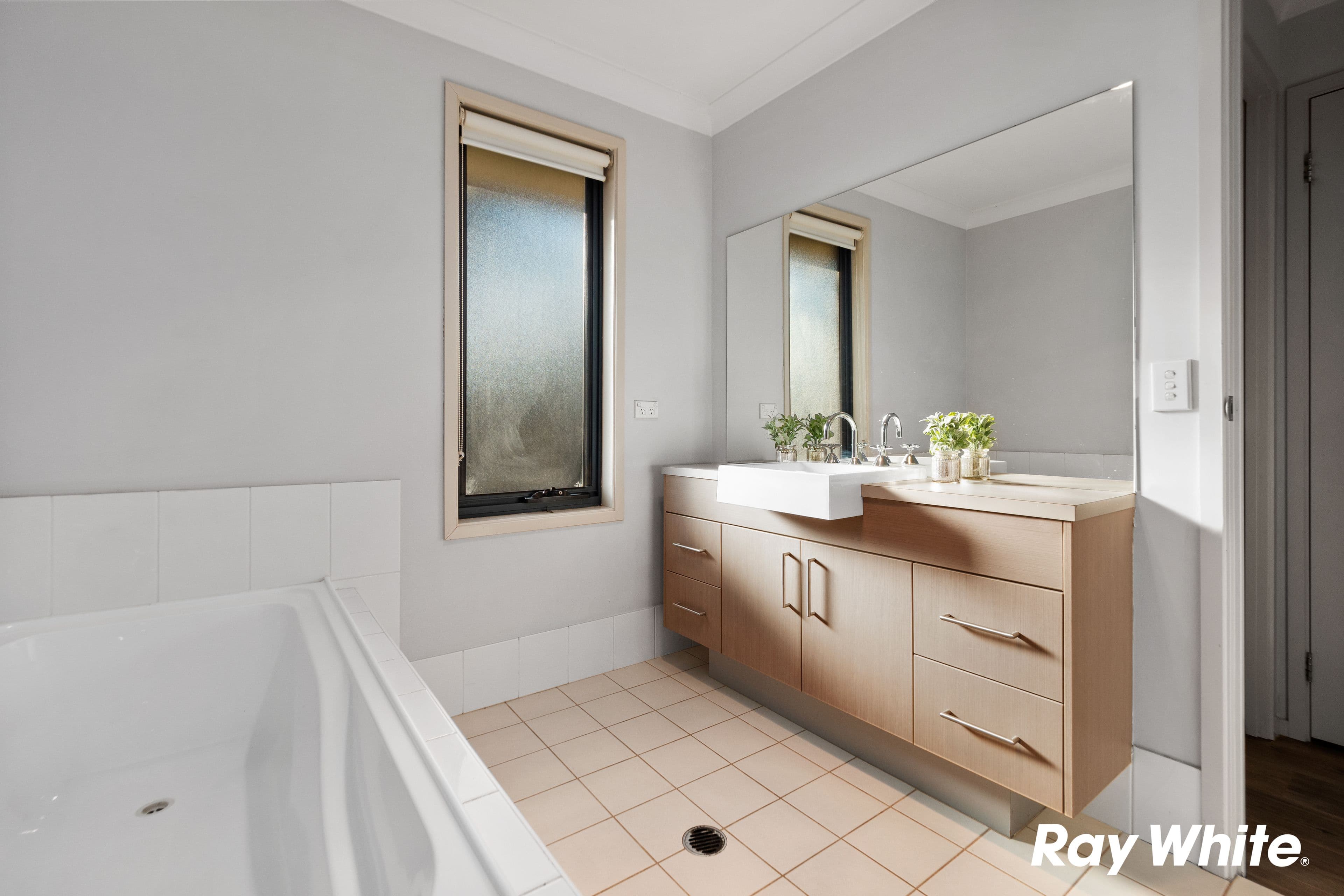 71 Tree Top Circuit, Quakers Hill NSW 2763, Quakers Hill - Thumbnail 7