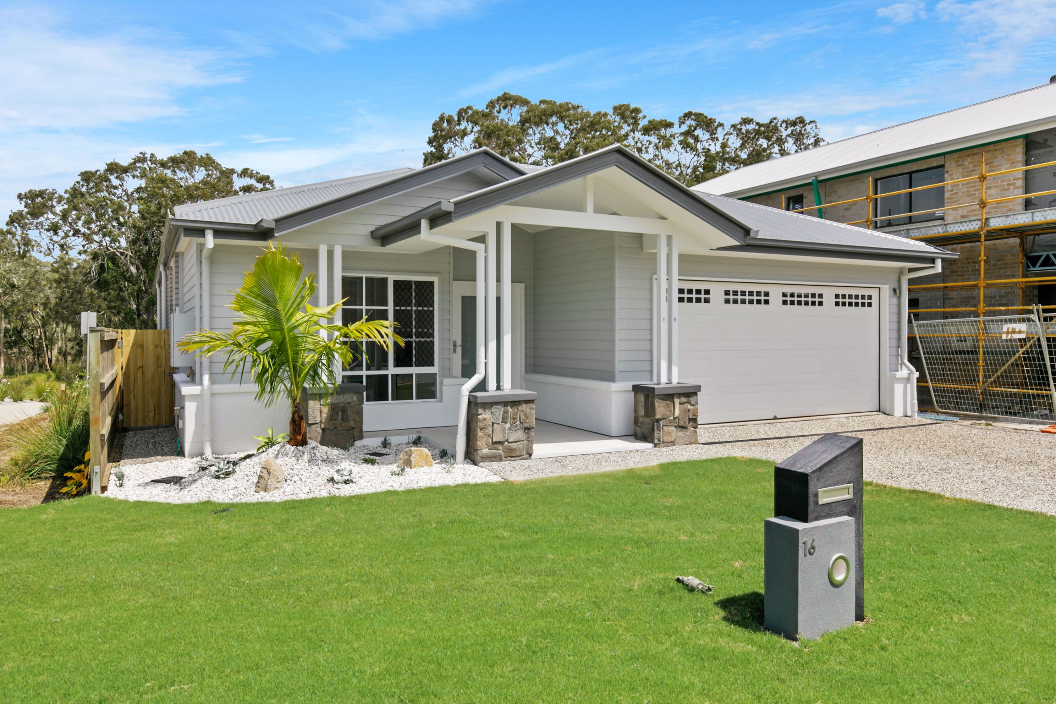 16 Waterhousia Crescent, Birkdale QLD 4159, Birkdale - Image 1