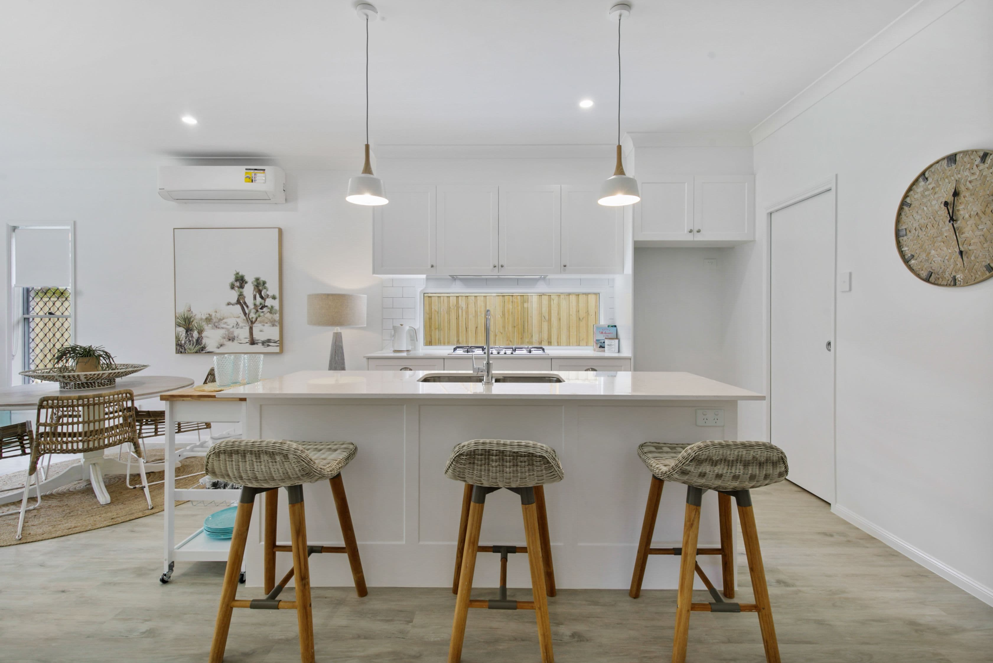 16 Waterhousia Crescent, Birkdale QLD 4159, Birkdale - Thumbnail 2