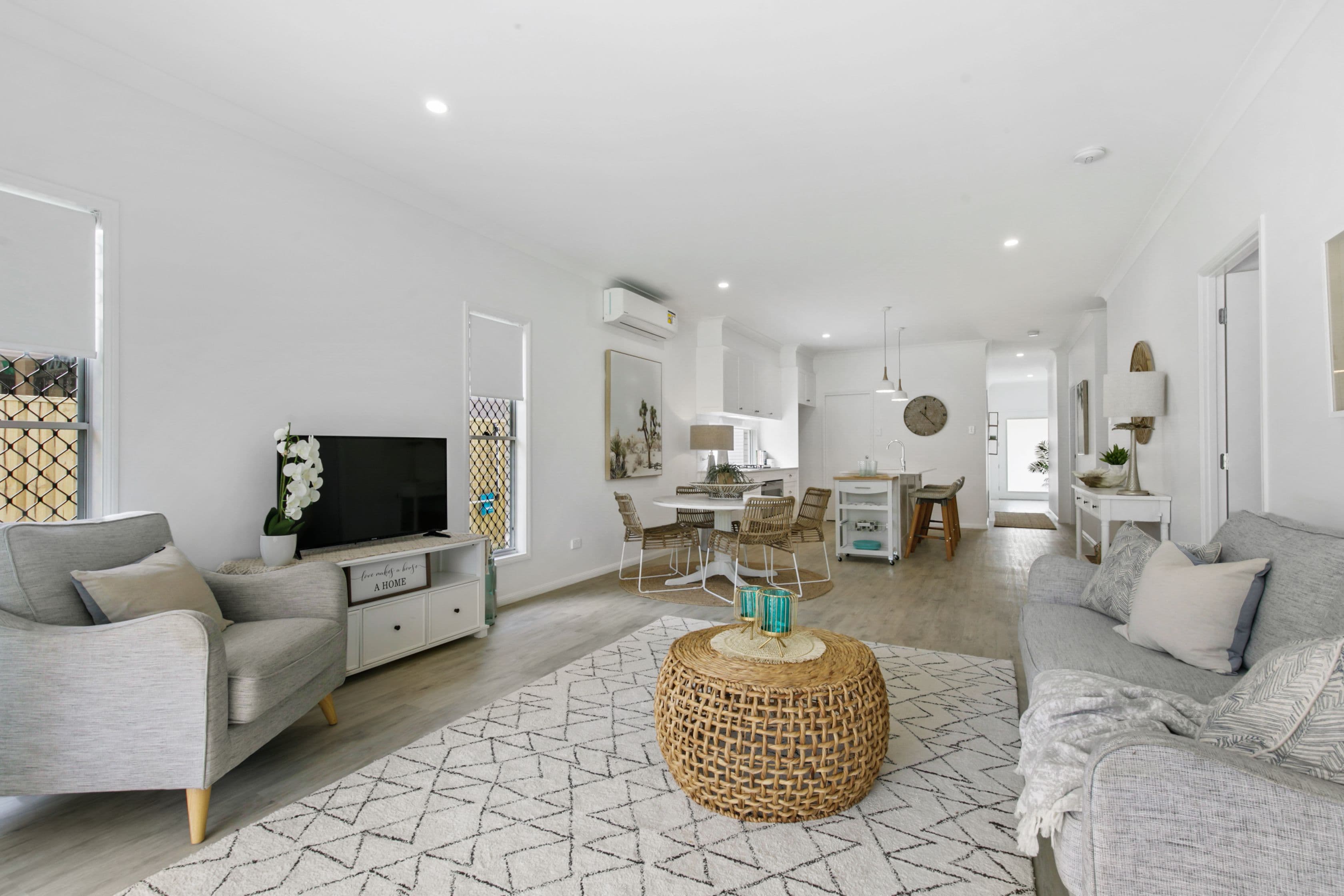 16 Waterhousia Crescent, Birkdale QLD 4159, Birkdale - Thumbnail 7