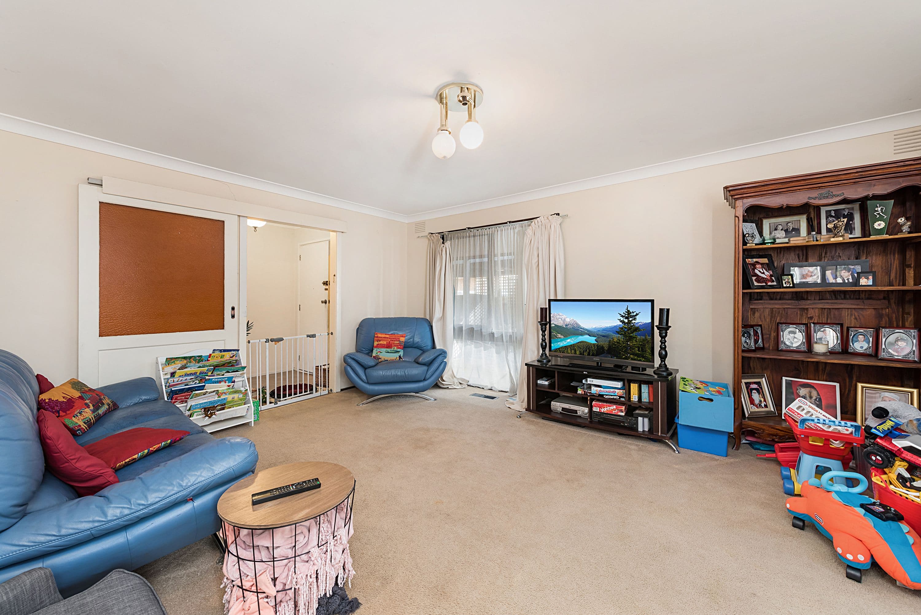 12 Bexsarm Crescent, Rowville VIC 3178, Rowville - Thumbnail 2
