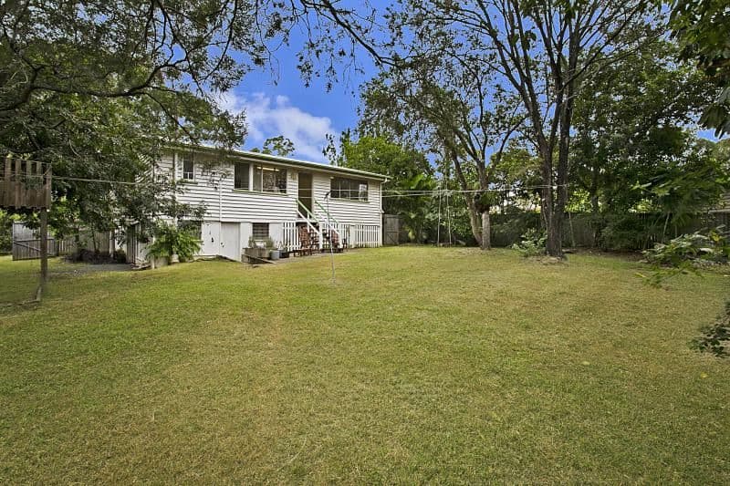 9 Kilkivan Avenue, Kenmore QLD 4069, Kenmore - Thumbnail 2