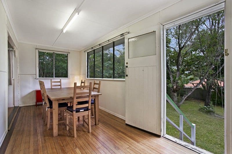 9 Kilkivan Avenue, Kenmore QLD 4069, Kenmore - Thumbnail 5