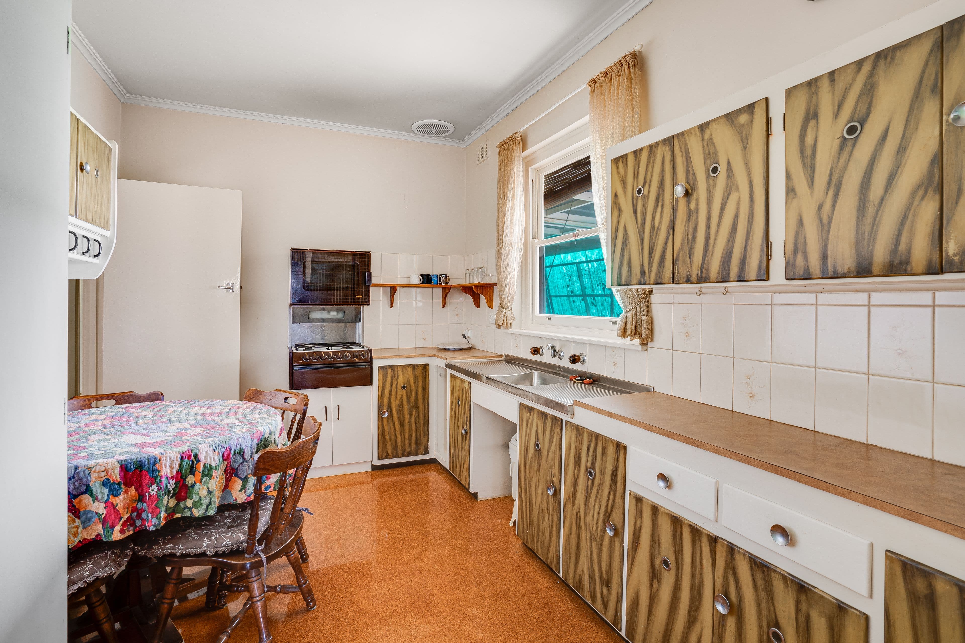 6 Drummond Avenue, Findon SA 5023, Findon - Thumbnail 4