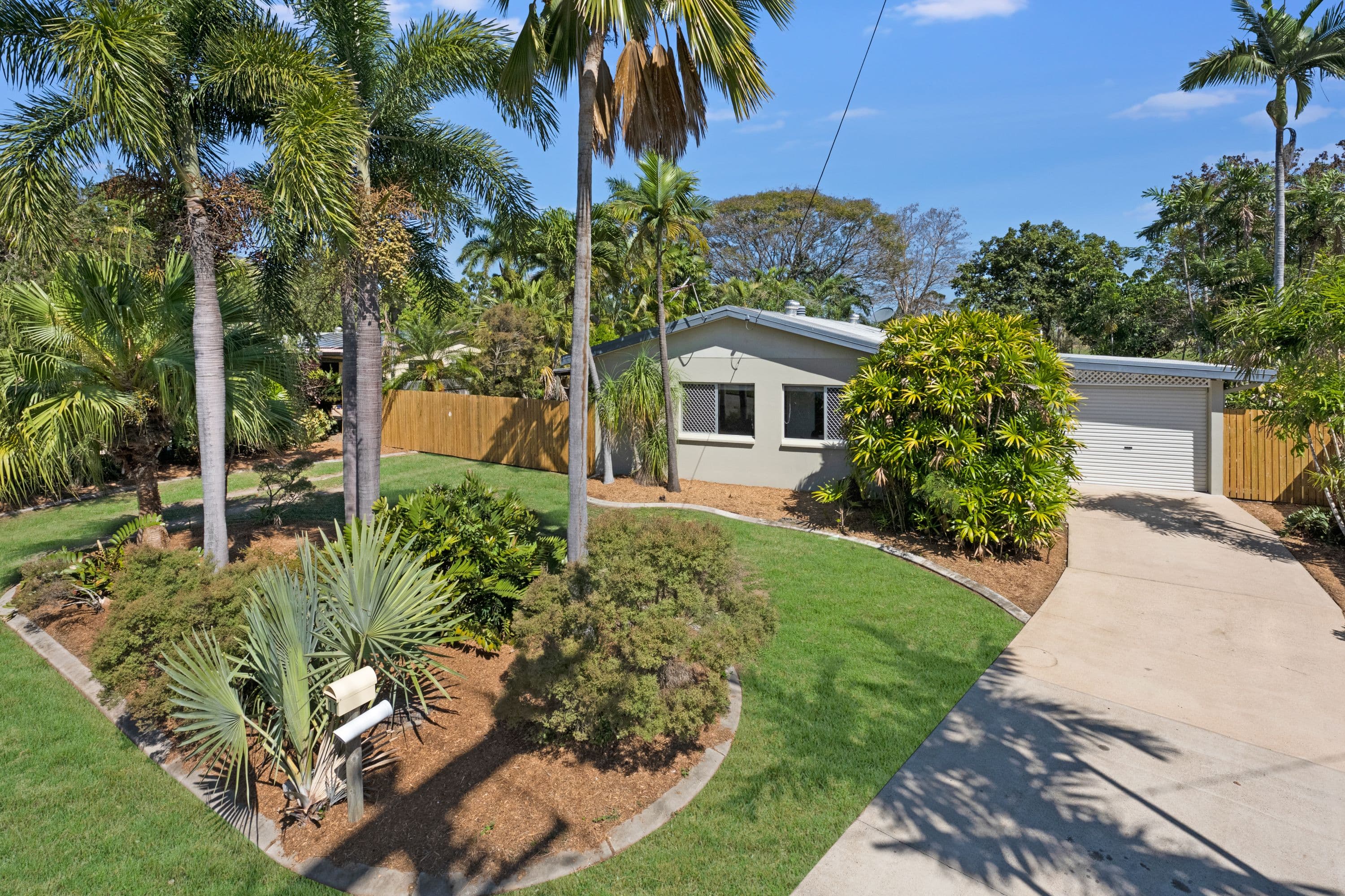 11 Santal Drive, Rasmussen QLD 4815, Rasmussen - Image 1