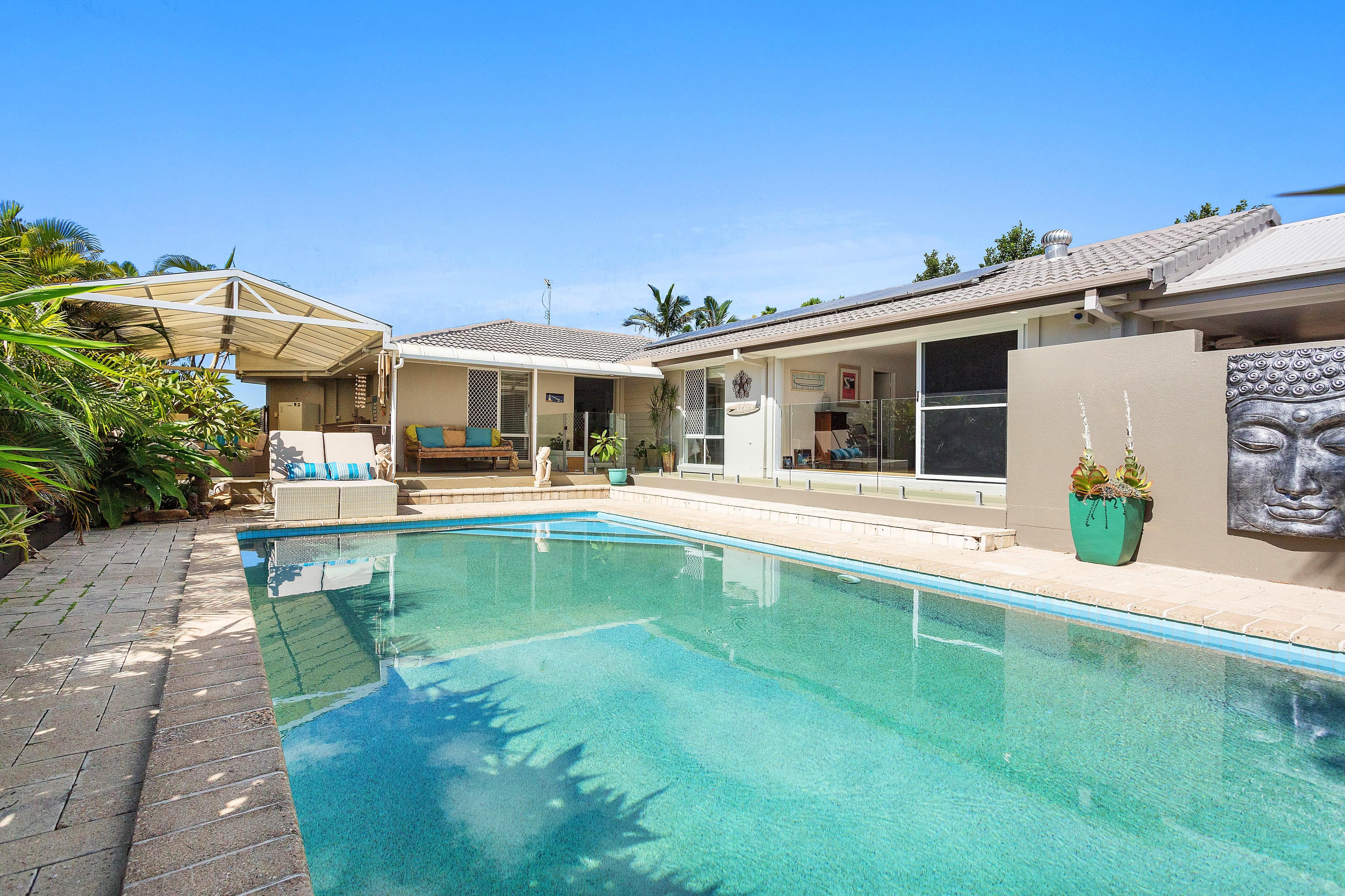 110 Dunlin Drive, Burleigh Waters QLD 4220, Burleigh Waters - Thumbnail 3