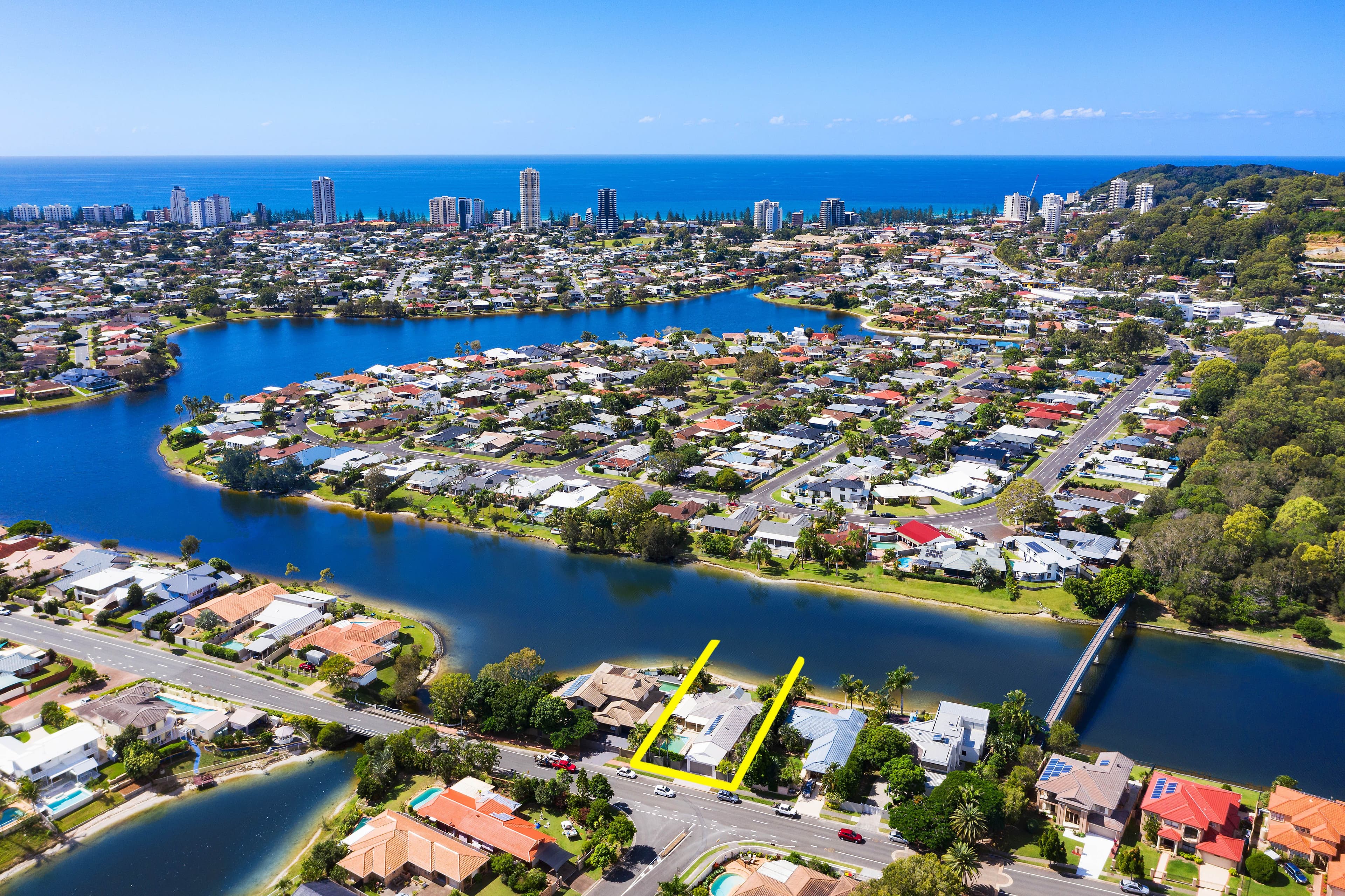 110 Dunlin Drive, Burleigh Waters QLD 4220, Burleigh Waters - Thumbnail 6