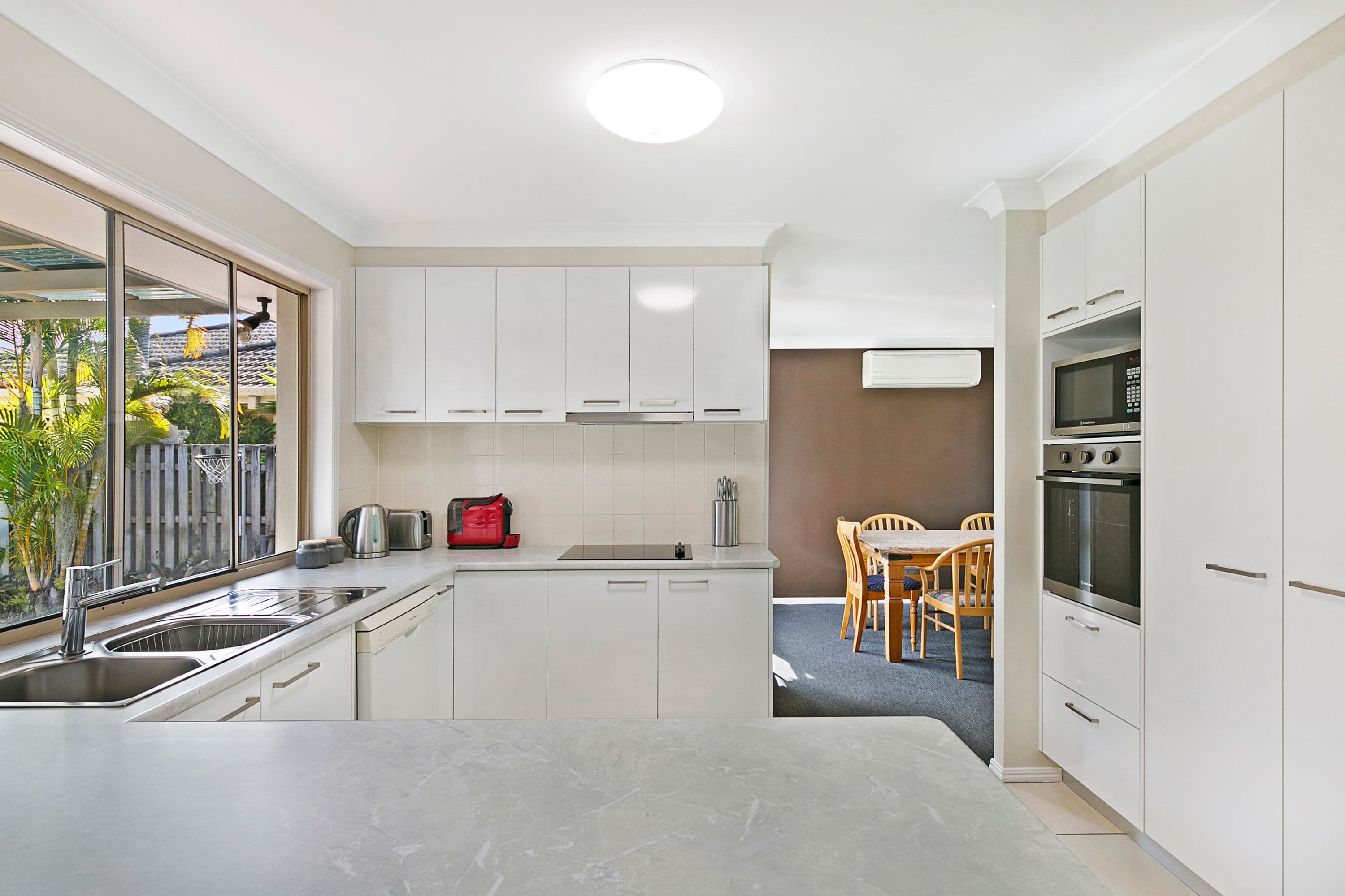 3 Daryl Drive, Varsity Lakes QLD 4227, Varsity Lakes - Thumbnail 2