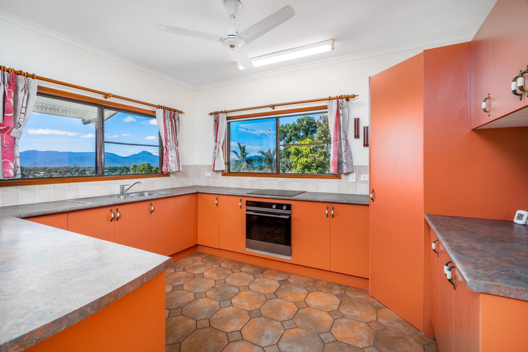 3 Ascendant Close, Bentley Park QLD 4869, Bentley Park - Thumbnail 8