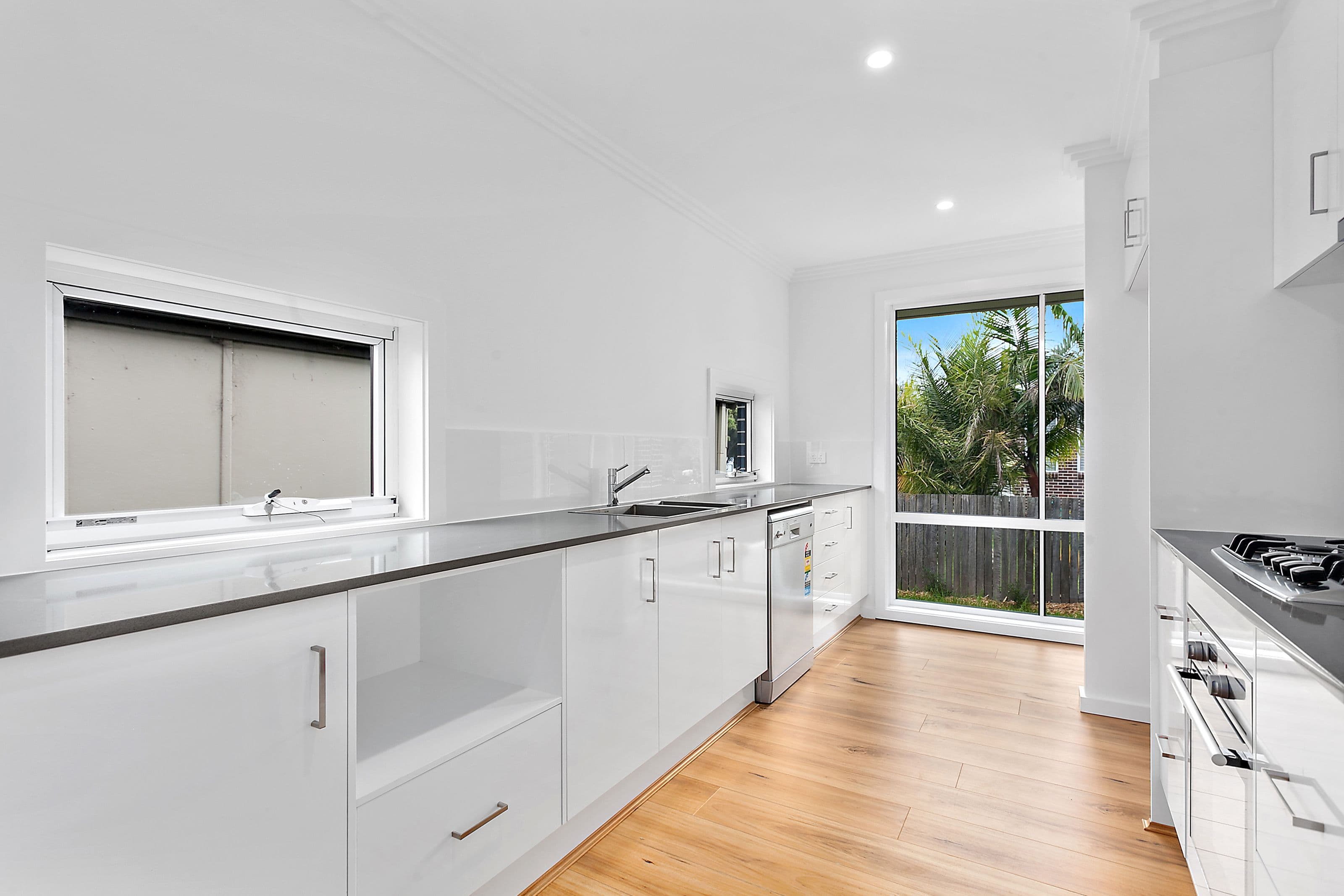 7 Kanahooka Street, Albion Park Rail - Thumbnail 3