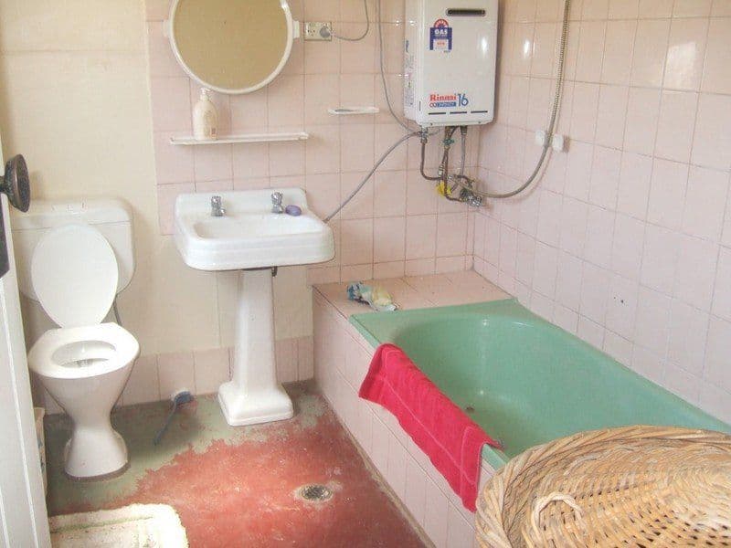 90 Morgan Street, BROKEN HILL NSW 2880, Broken Hill - Thumbnail 4