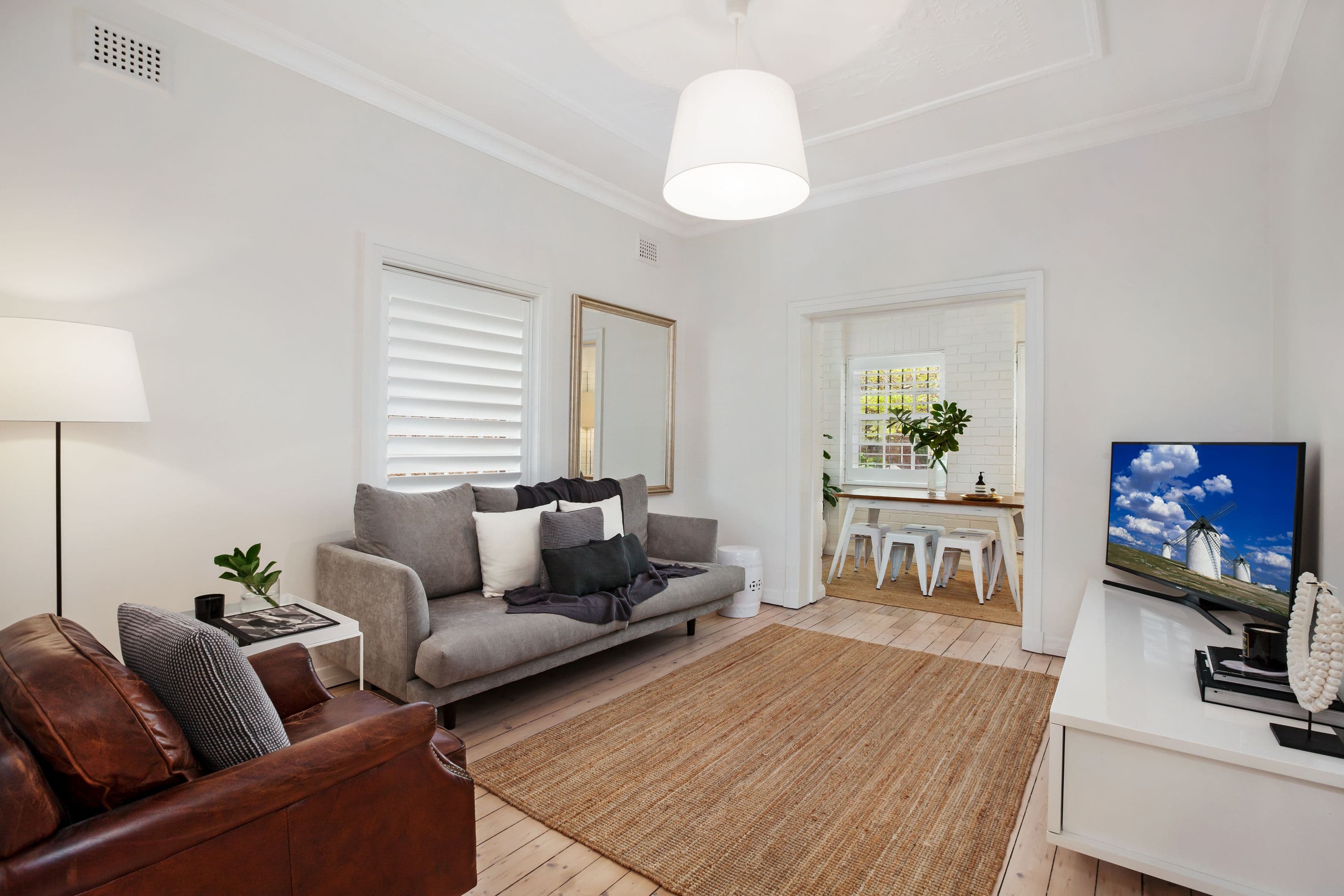 63 Elizabeth Bay Road, Elizabeth Bay NSW 2011, Elizabeth Bay - Thumbnail 2