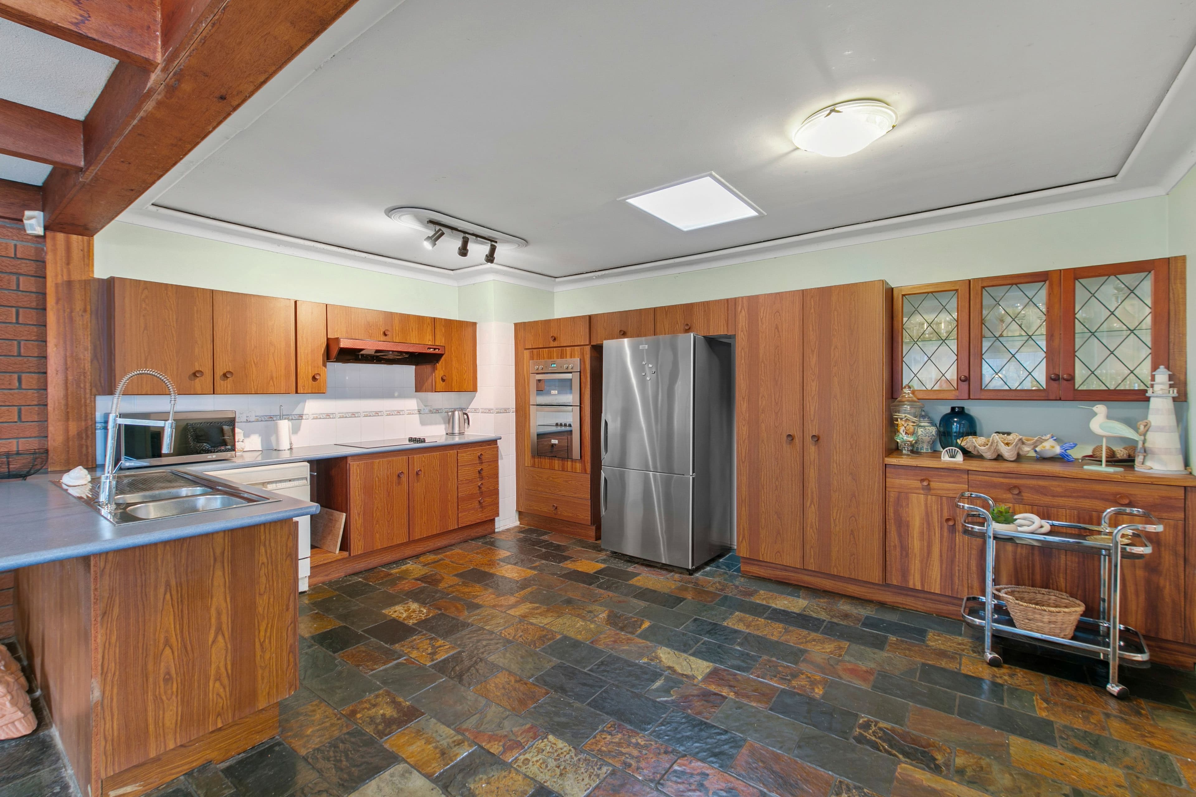 37 Abbott Road, Seven Hills NSW 2147, Seven Hills - Thumbnail 3