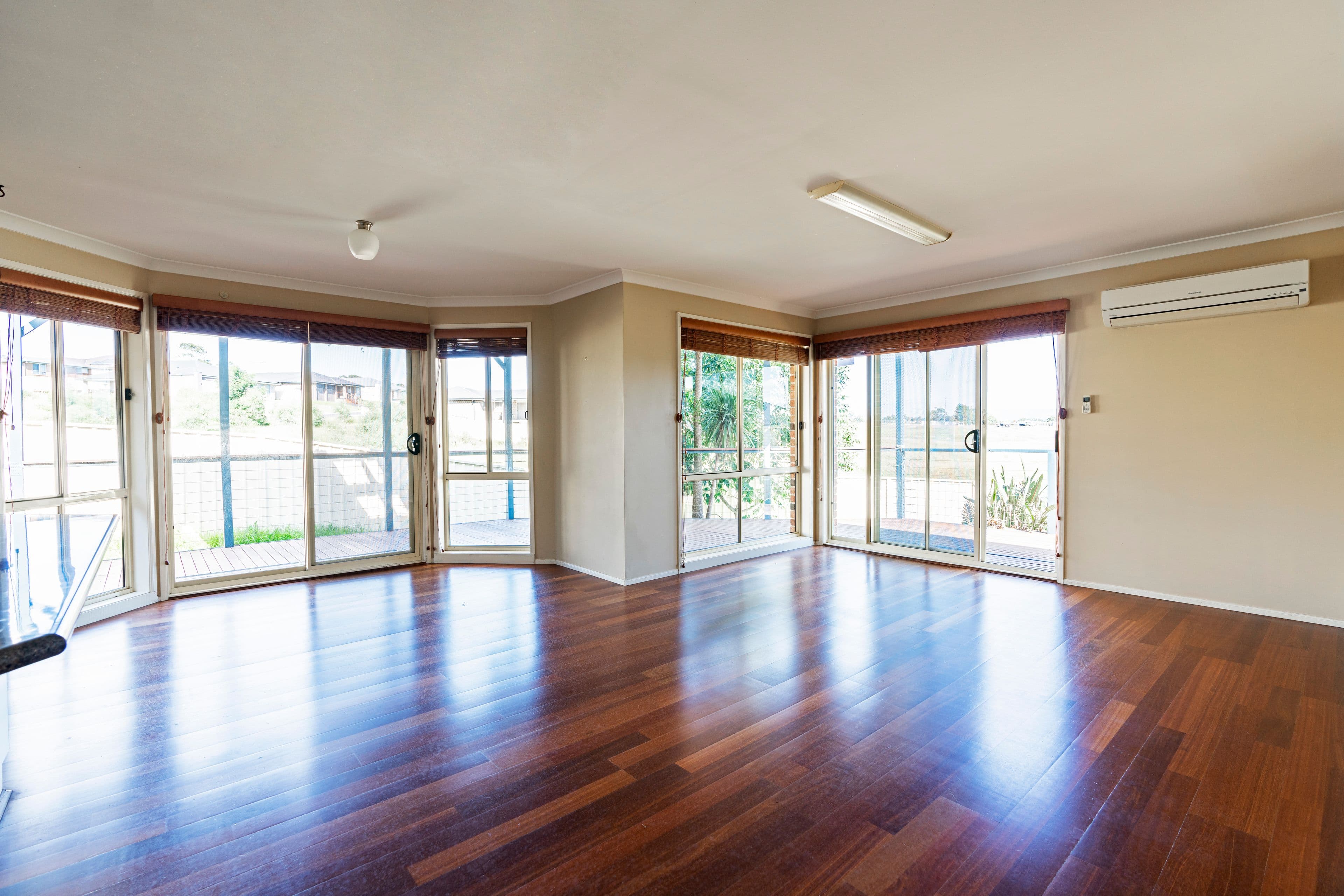 44 Warrigal Street, Nowra - Thumbnail 3