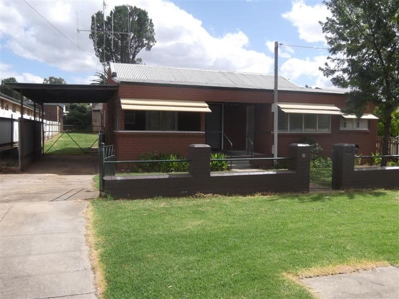 15 Dungaleer Street, COWRA NSW 2794, Cowra - Image 1
