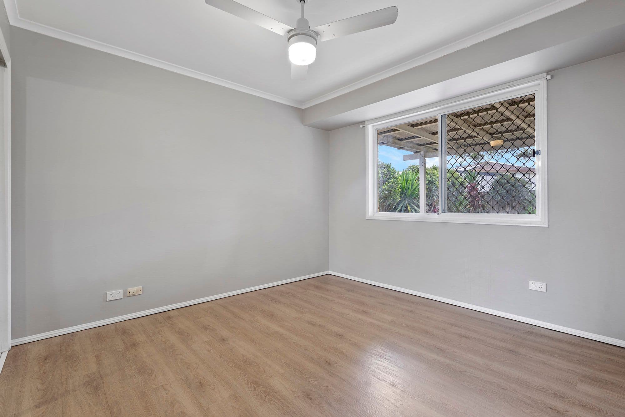9 Crest Street, Beenleigh QLD 4207, Beenleigh - Thumbnail 6