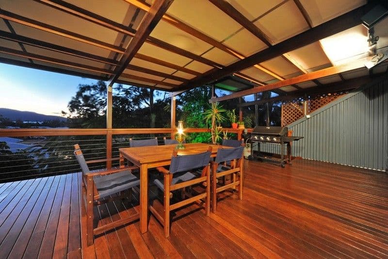 6 Wambiri Street, CANNONVALE QLD 4802, Cannonvale - Image 1