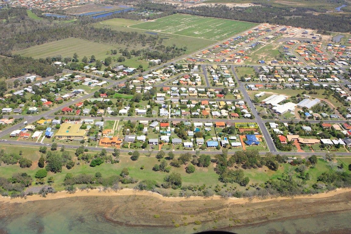 8 Kehlet Street, Point Vernon QLD 4655, Point Vernon - Thumbnail 2