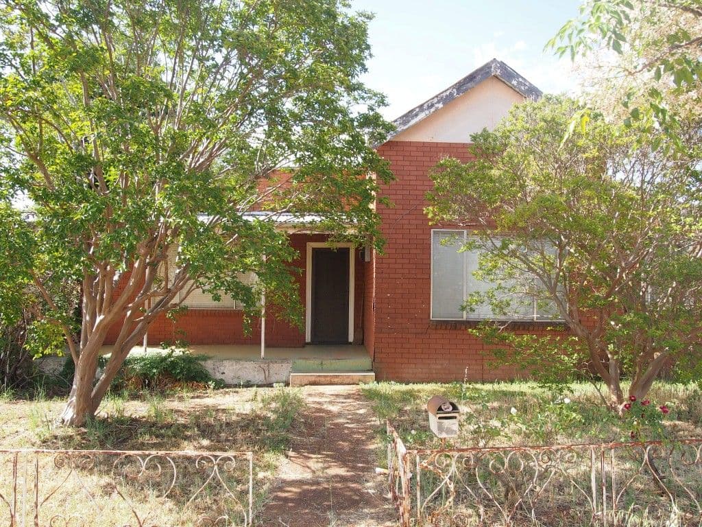 37 Mahonga Street, CONDOBOLIN NSW 2877, Condobolin - Thumbnail 4