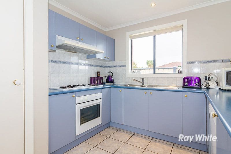 5 Gowrie Place, Cranbourne West VIC 3977, Cranbourne West - Thumbnail 3