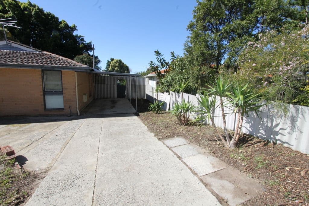 12 Brinckley Crescent, Koondoola WA 6064, Koondoola - Thumbnail 2