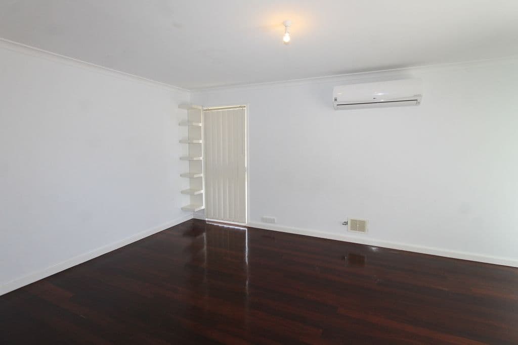 12 Brinckley Crescent, Koondoola WA 6064, Koondoola - Thumbnail 4