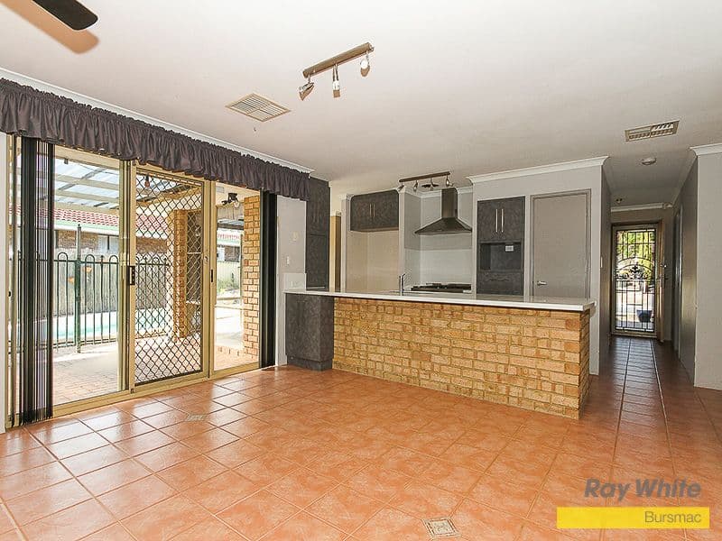 49 Parkview Drive, Ballajura WA 6066, Ballajura - Thumbnail 3