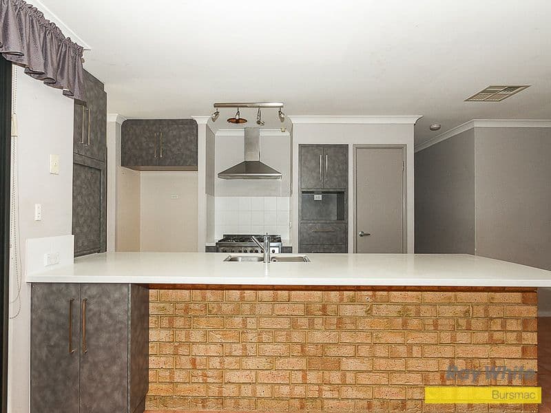 49 Parkview Drive, Ballajura WA 6066, Ballajura - Thumbnail 4