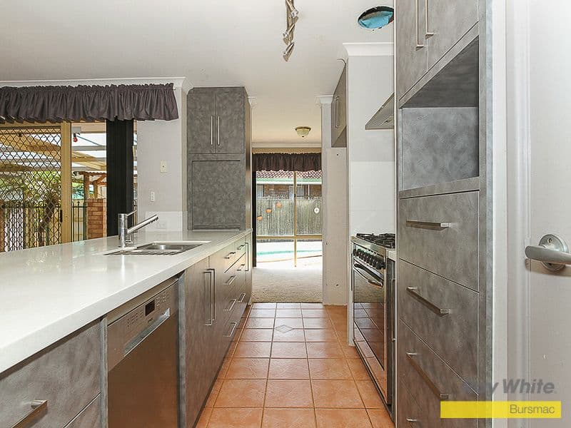 49 Parkview Drive, Ballajura WA 6066, Ballajura - Thumbnail 5