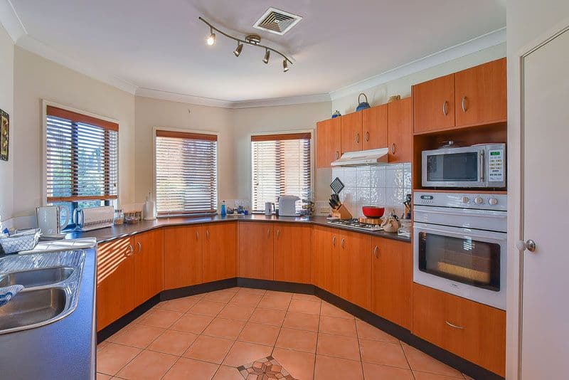 17a Gordon Avenue, Ingleburn NSW 2565, Ingleburn - Thumbnail 3