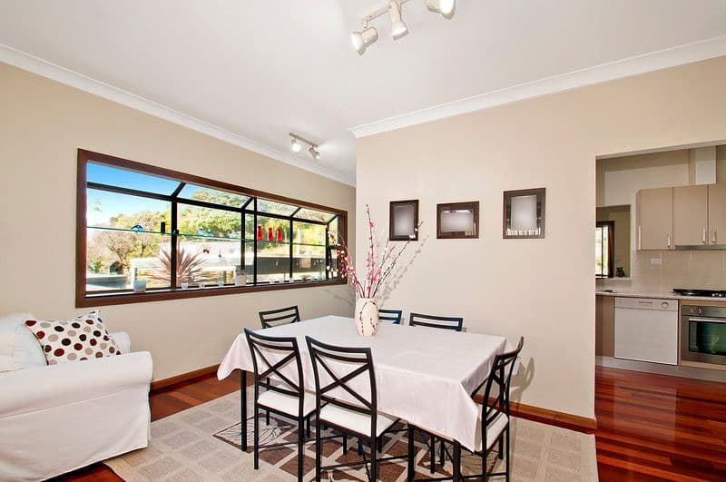 10 Tobruk Avenue, ENGADINE NSW 2233, Engadine - Thumbnail 2