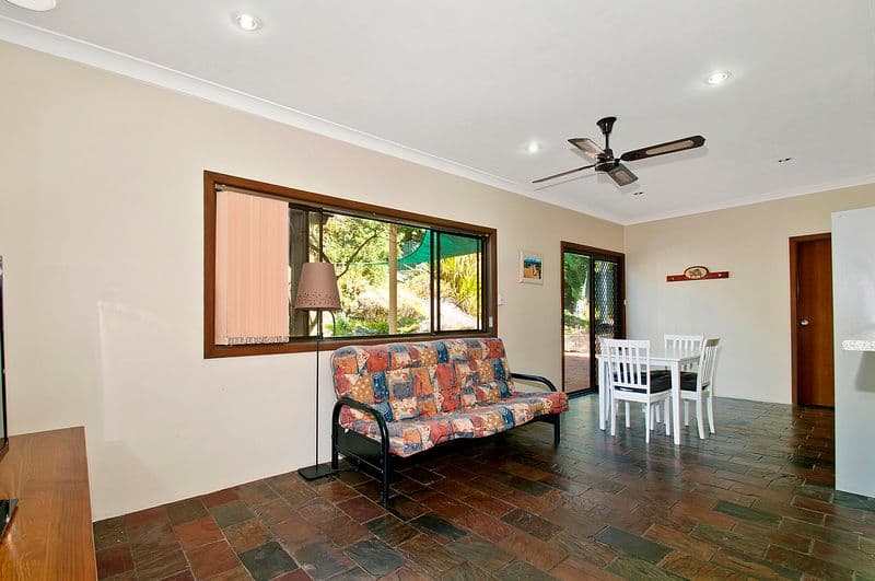 10 Tobruk Avenue, ENGADINE NSW 2233, Engadine - Thumbnail 5