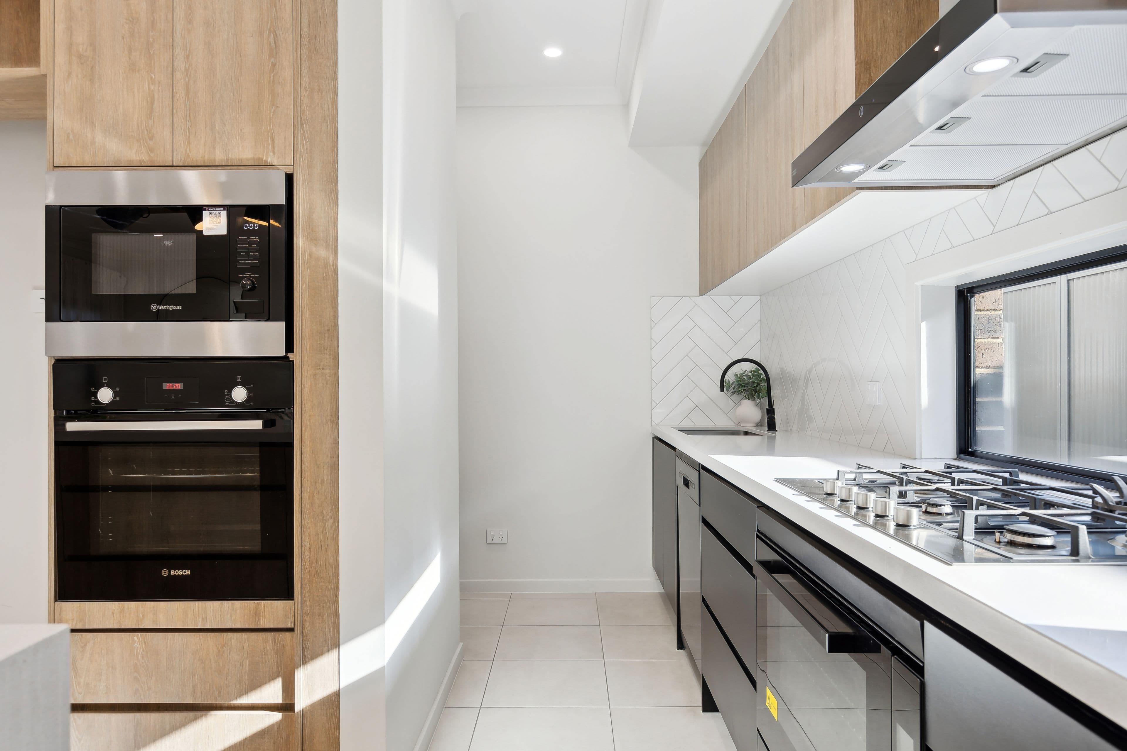 3A Pankina Grove, Marion SA 5043, Marion - Thumbnail 3