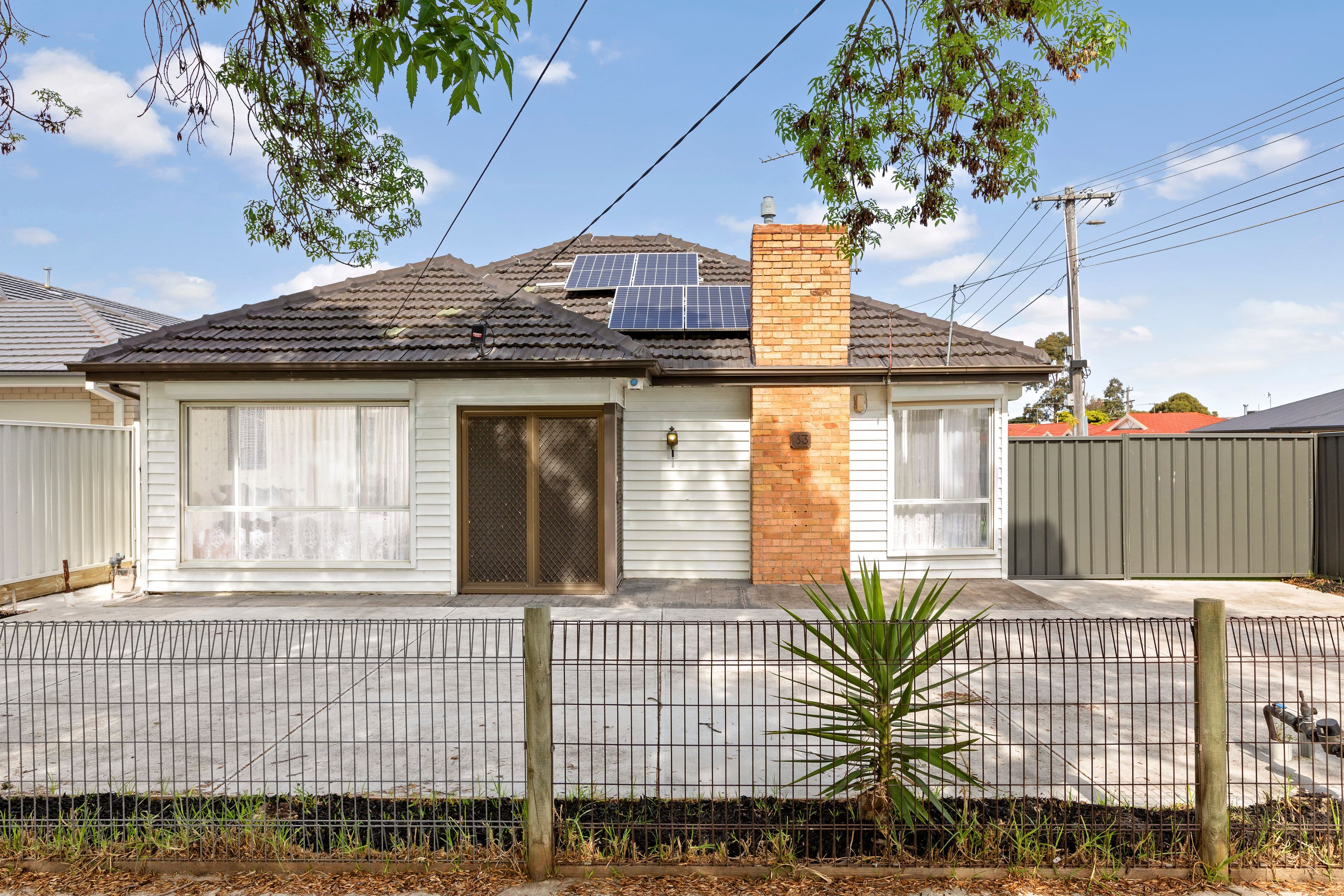 33 Armstrong Street, Sunshine West VIC 3020, Sunshine West - Thumbnail 2