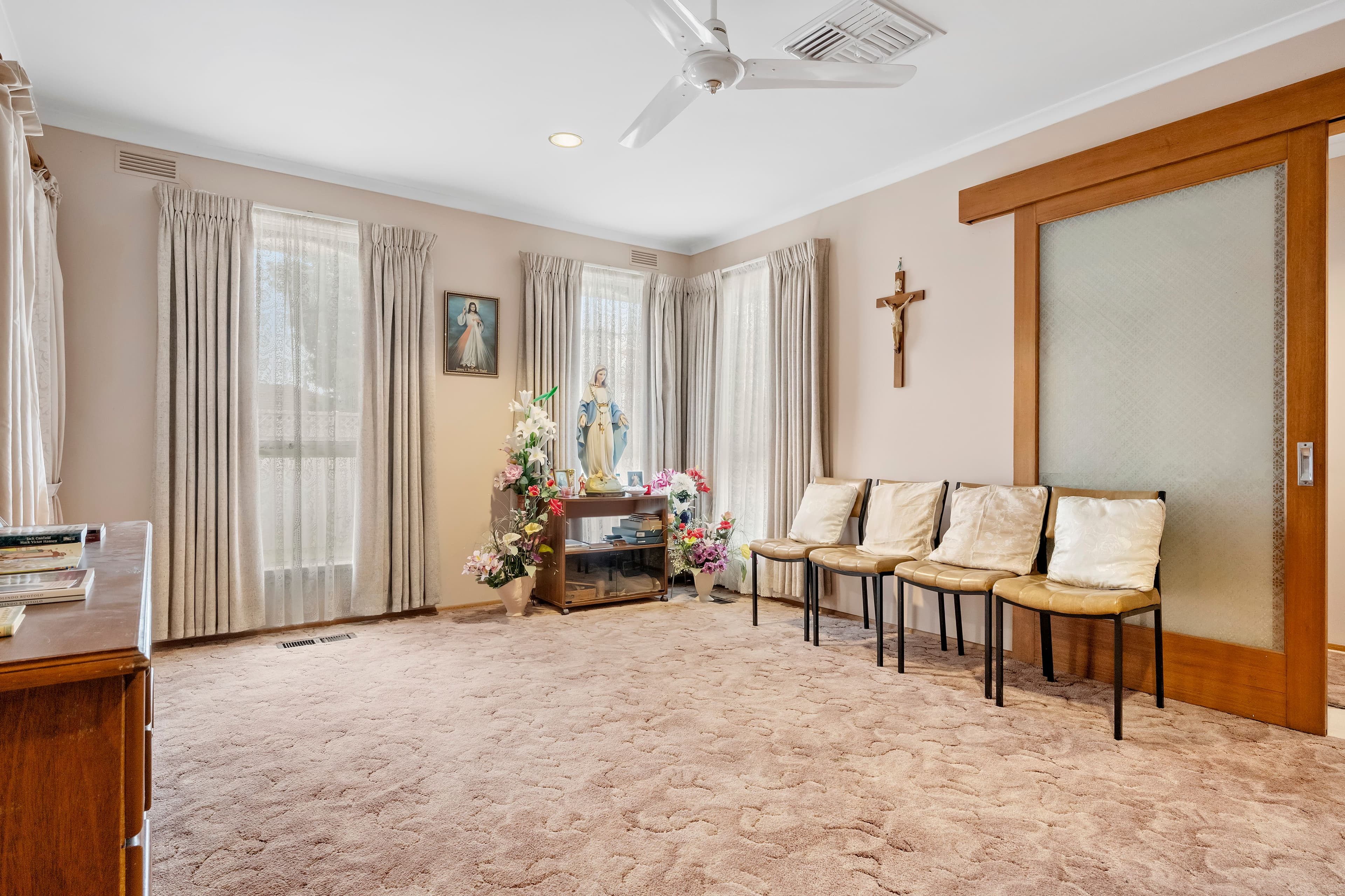 16 John Street, Wendouree VIC 3355, Wendouree - Thumbnail 4