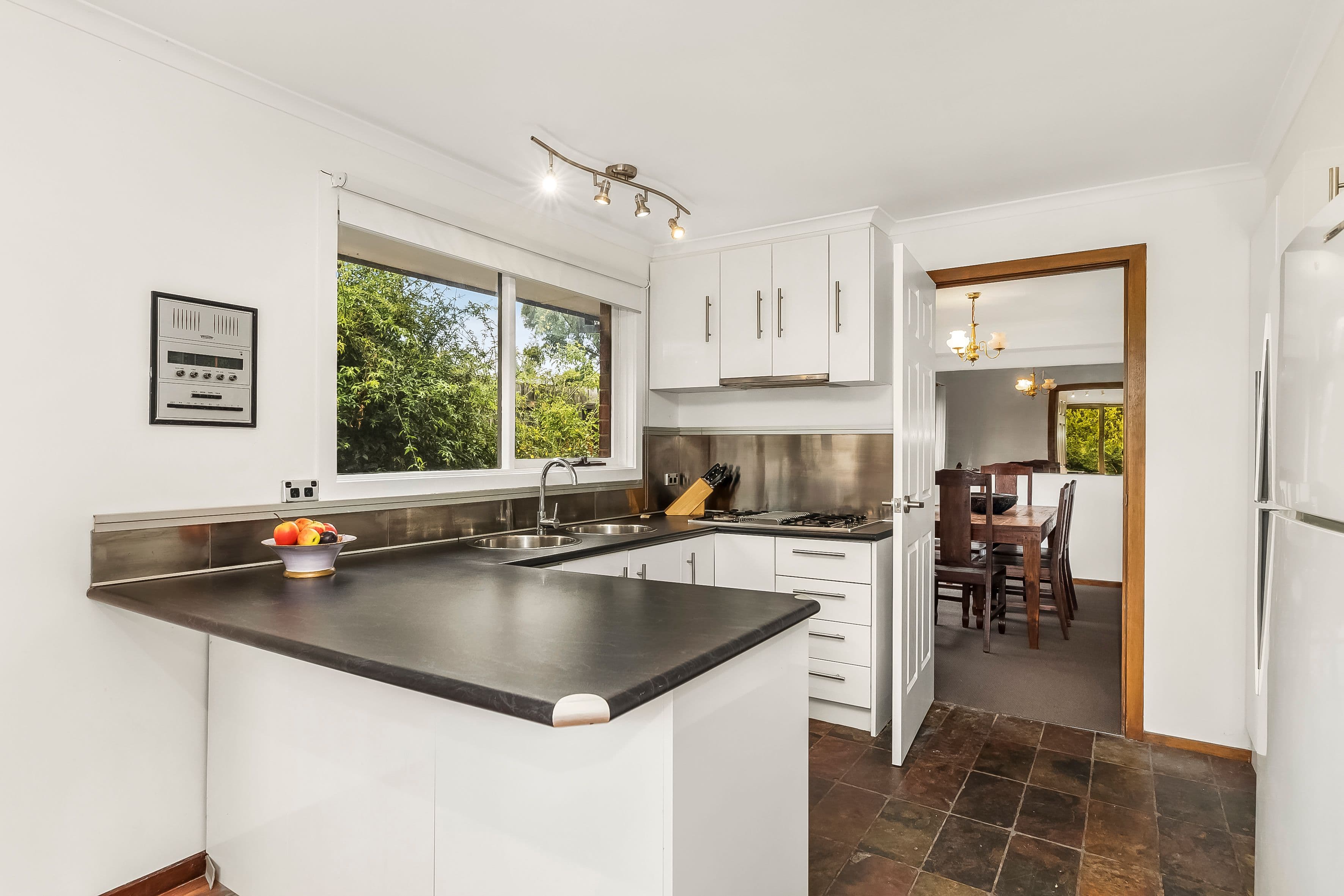 1 Renou Road, Wantirna South VIC 3152, Wantirna South - Thumbnail 6