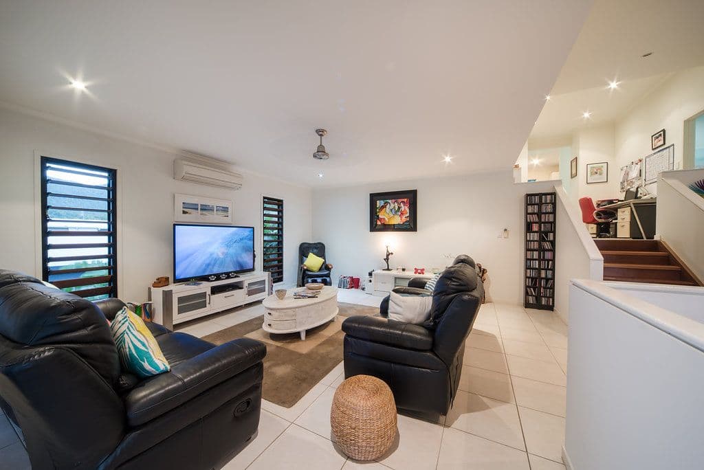 16 Parker Road, Cannonvale QLD 4802, Cannonvale - Thumbnail 5