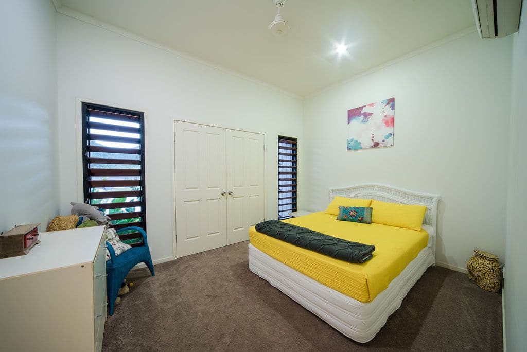 16 Parker Road, Cannonvale QLD 4802, Cannonvale - Thumbnail 8