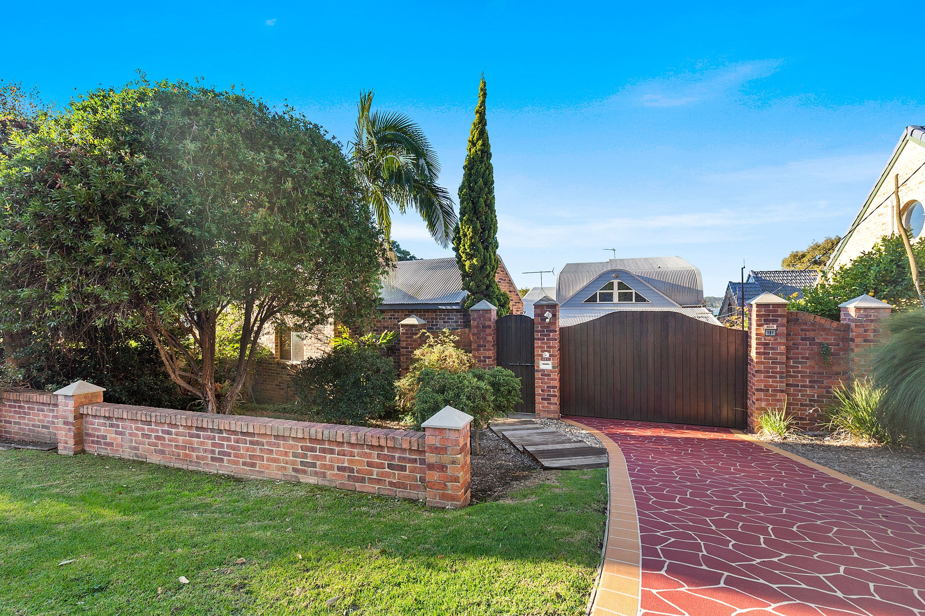 181 Annetts Parade, Mossy Point - Image 1