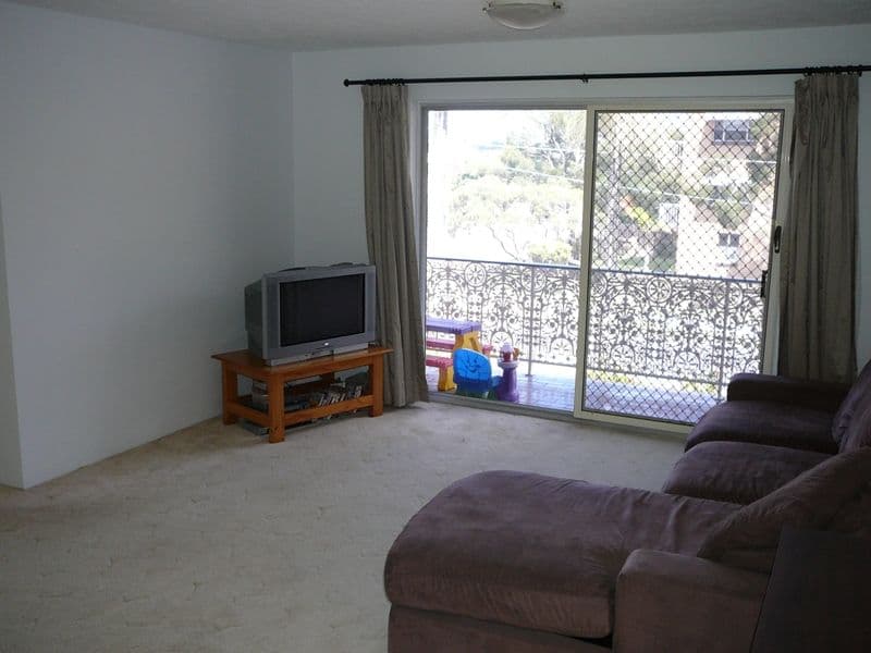 334 Cornwall Street, GREENSLOPES QLD 4120, Greenslopes - Thumbnail 6
