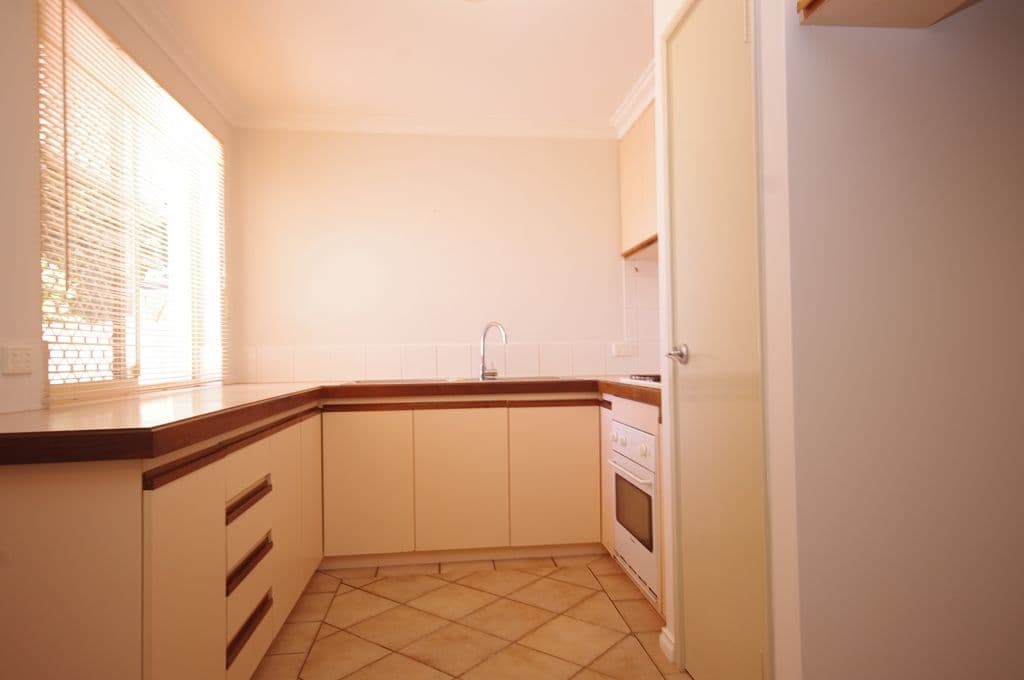 102b Harrison Street, NOLLAMARA WA 6061, Nollamara - Thumbnail 3