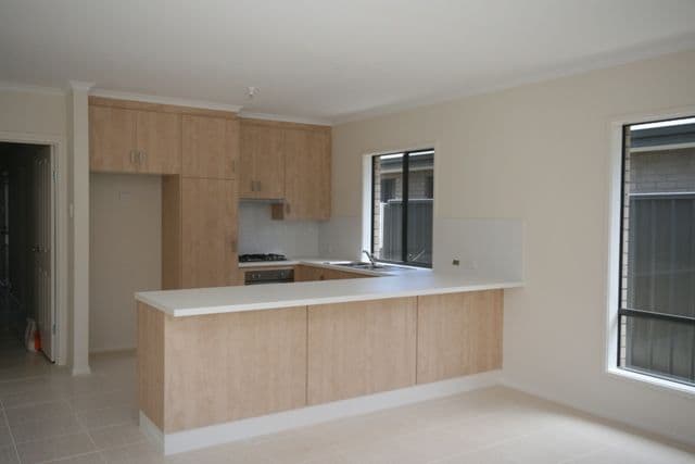 51 Webb Street, CLARE SA 5453, Clare - Thumbnail 3