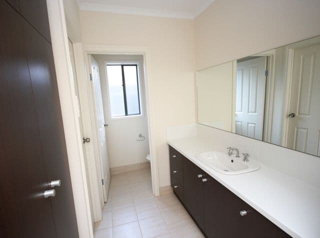 51 Webb Street, CLARE SA 5453, Clare - Thumbnail 6