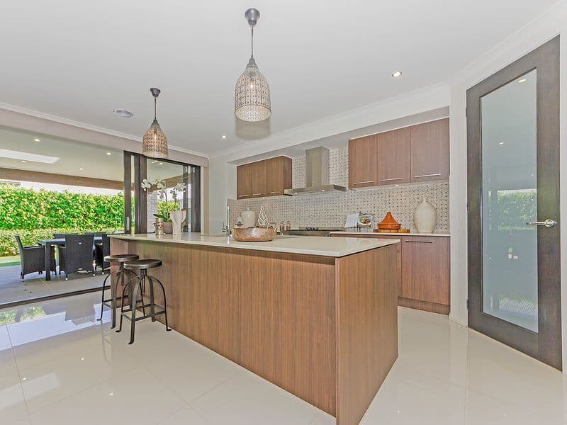 16 Everholme Drive, Truganina VIC 3029, Truganina - Thumbnail 5