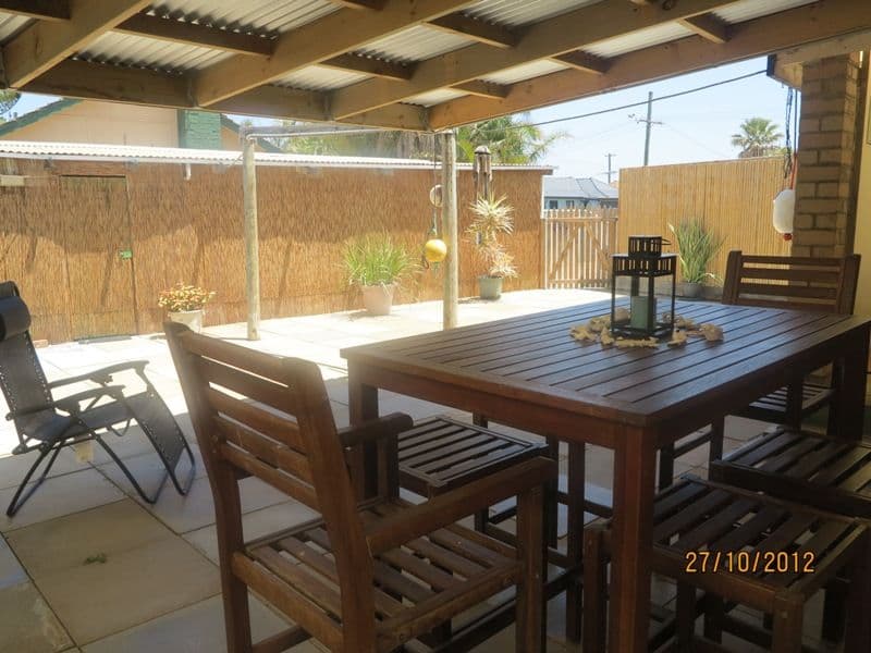 6 Whitfield Street, BEACHLANDS WA 6530, Beachlands - Thumbnail 3