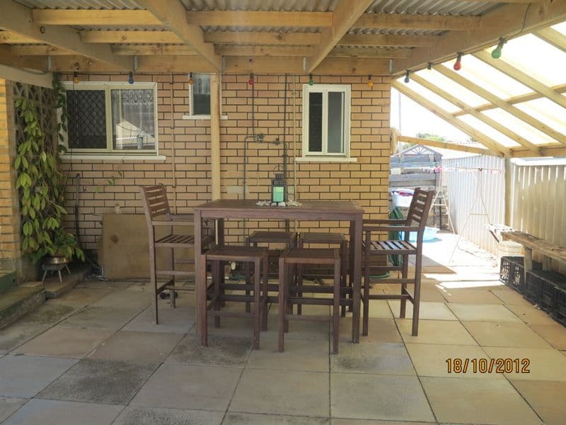6 Whitfield Street, BEACHLANDS WA 6530, Beachlands - Thumbnail 4