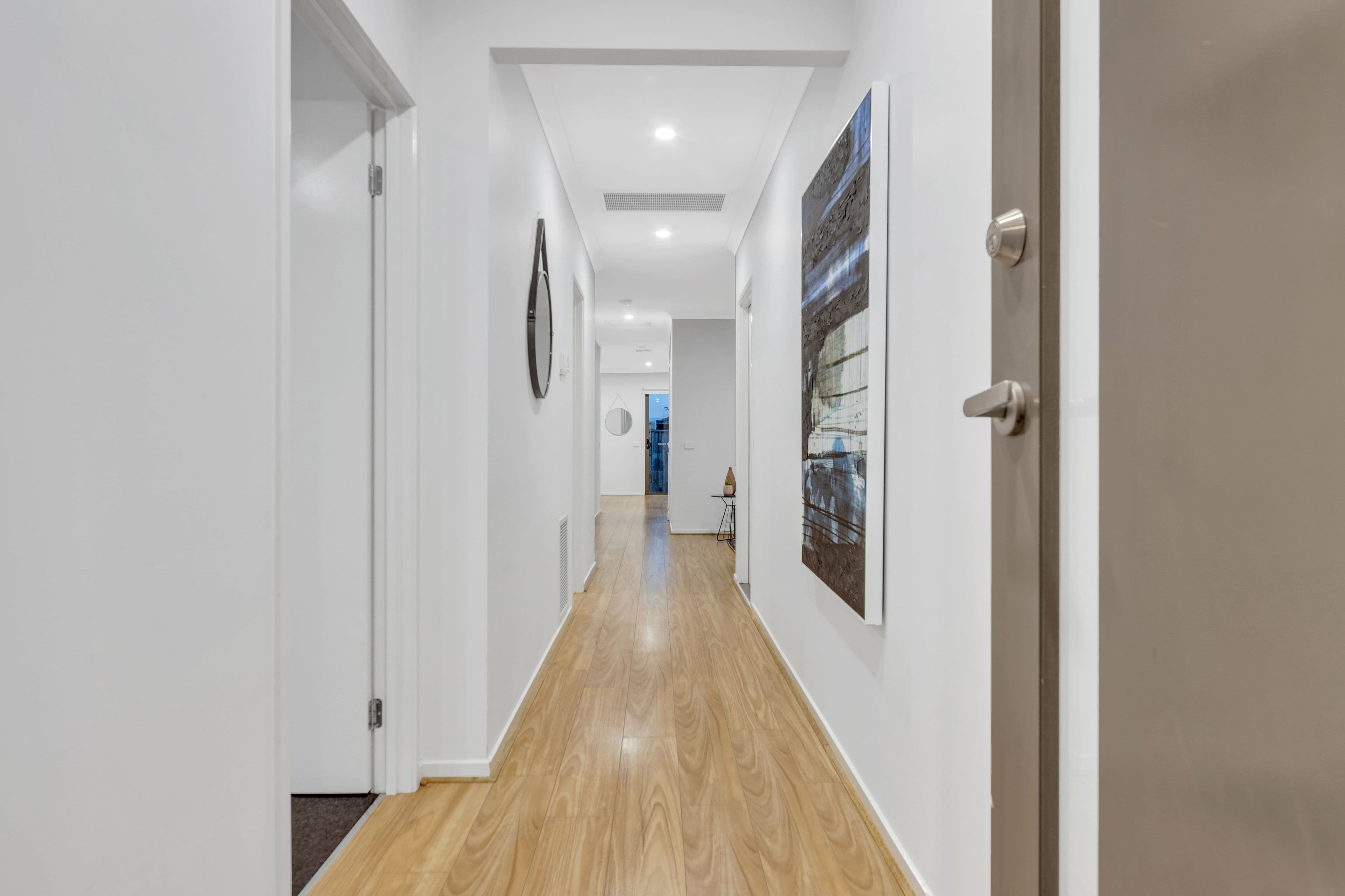 16 Bedford Way, Mickleham VIC 3064, Mickleham - Thumbnail 3